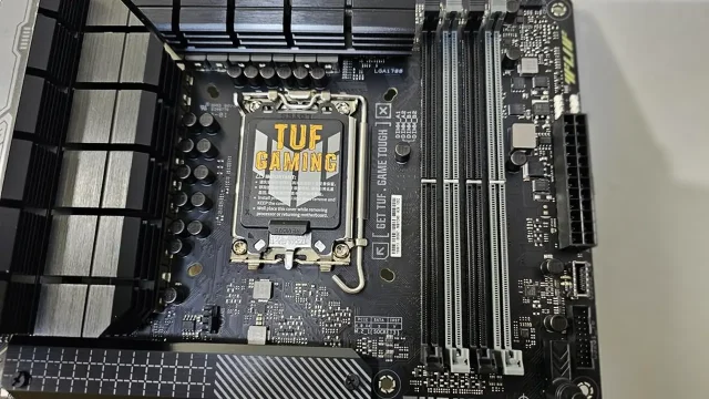 رم DDR5 مادربرد Z790 TUF