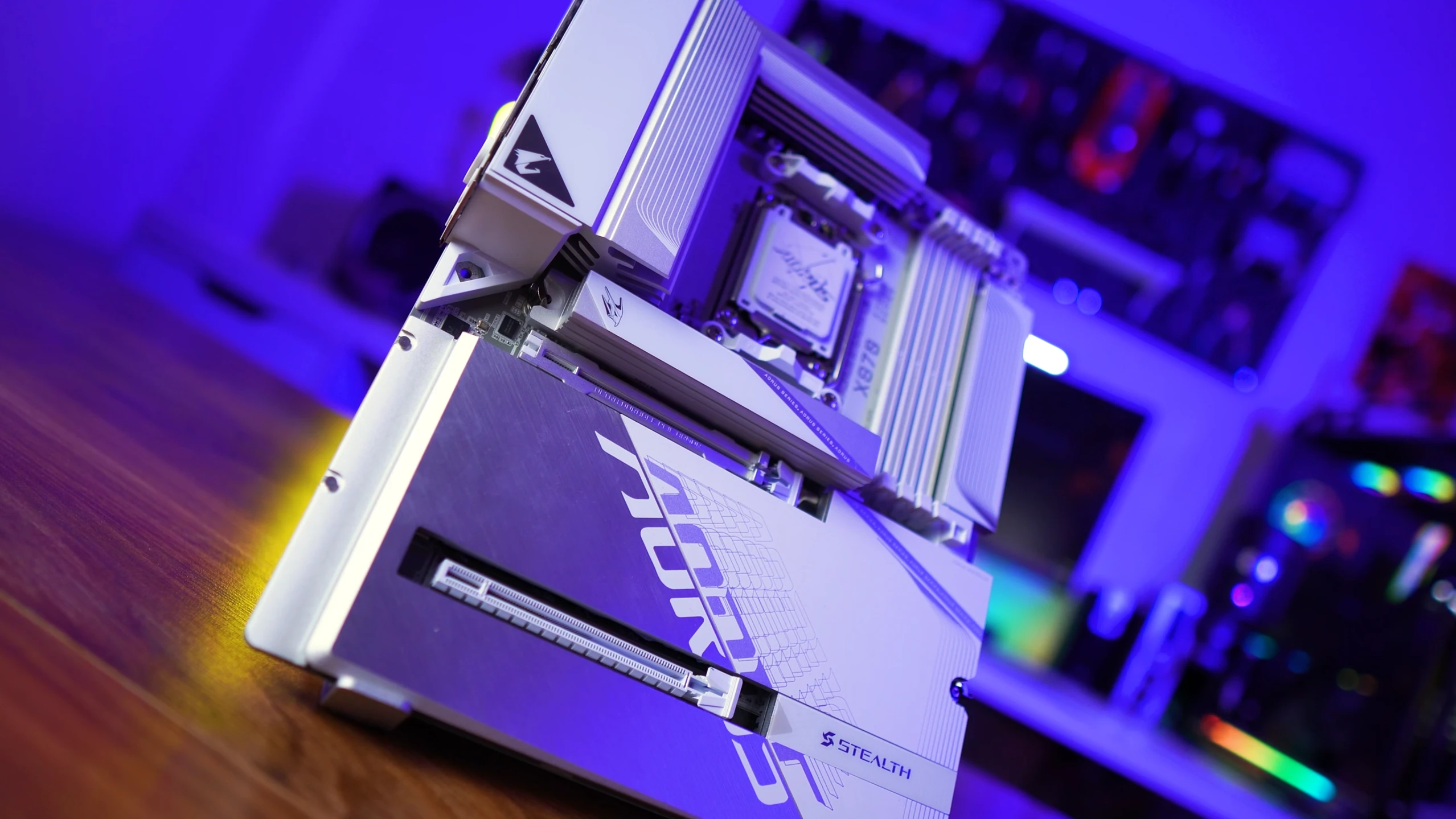 X870 STEALTH ICE
